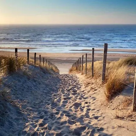 Holiday home Bungalow In North Holland Near The North Sea